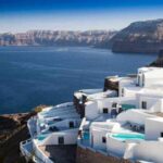 Pleasing island of Greece: Santorini