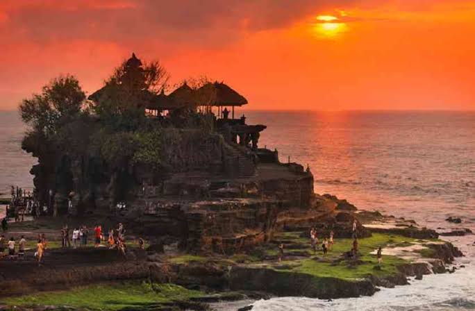 Tanah Lot Bali Temple