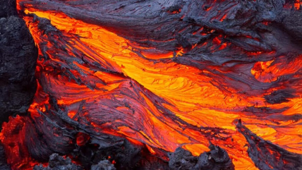 Satisfying Lava Art: A Satisfying wonderful blend of visuals and creativity - The Monk