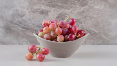 Benefits of Eating Red Grapes